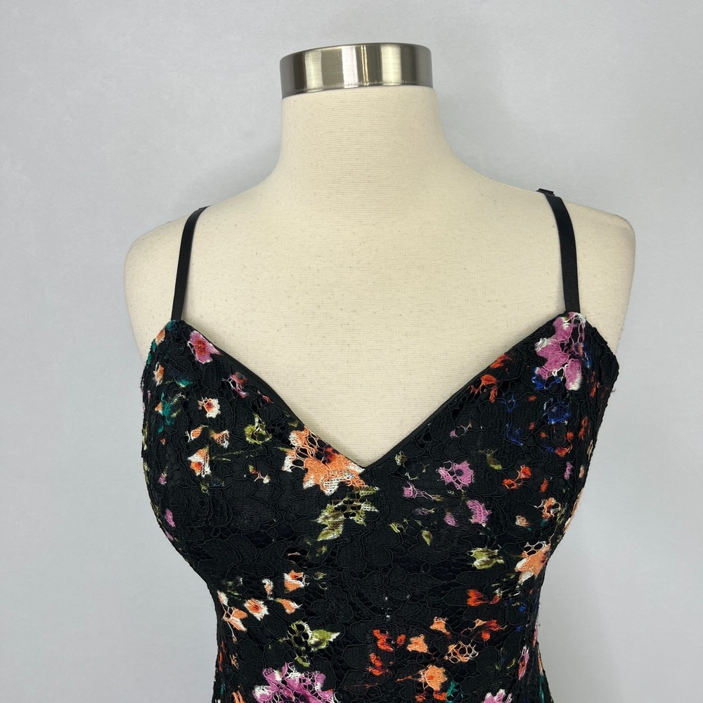 Guess Trumpet Dress Black Multicolor Floral Lace Sz 6 Y2K Romantic Whimsy - Picture 5 of 16